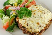 Moussaka with Béchamel sauce topping (Illustration)
